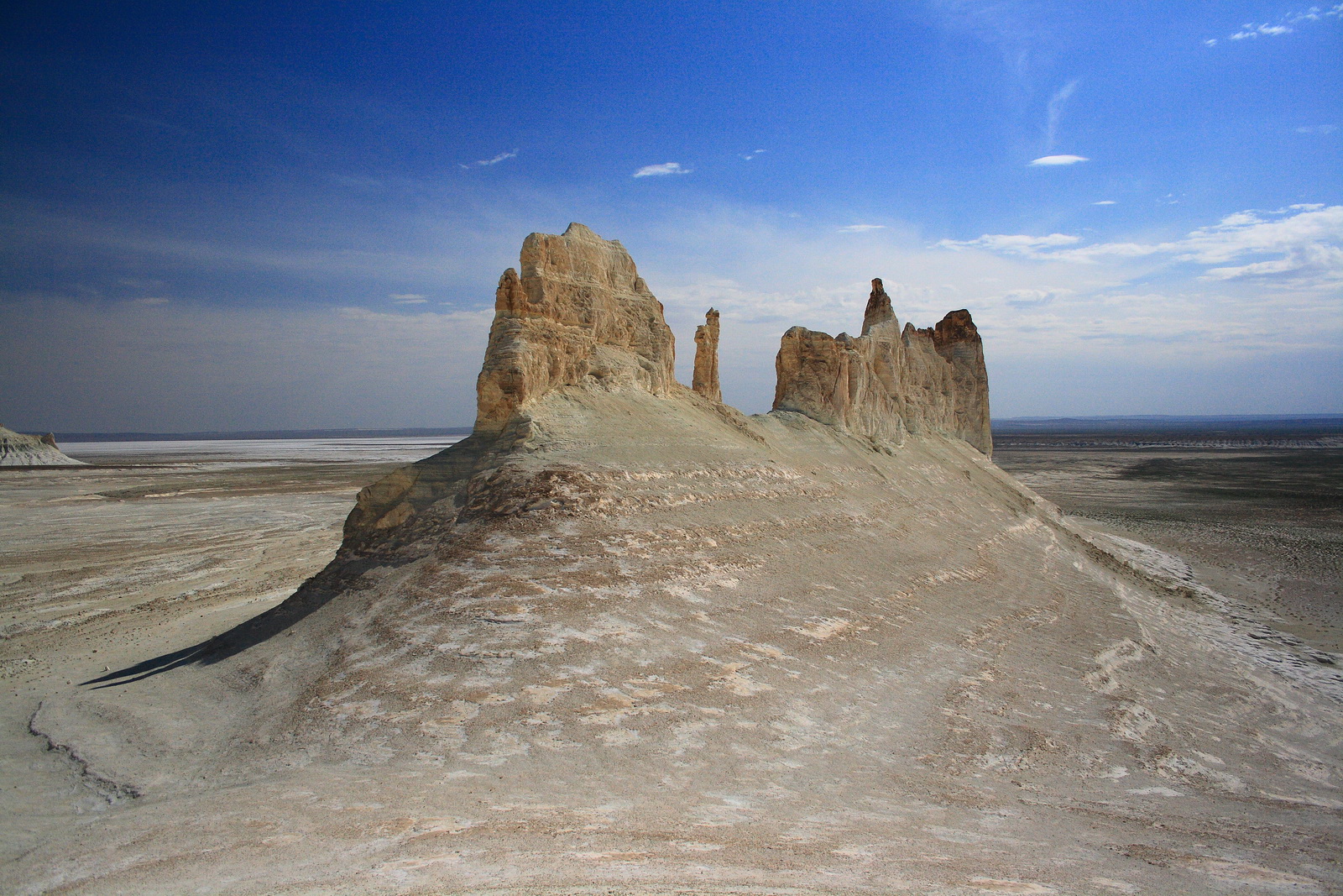 Скальные замки