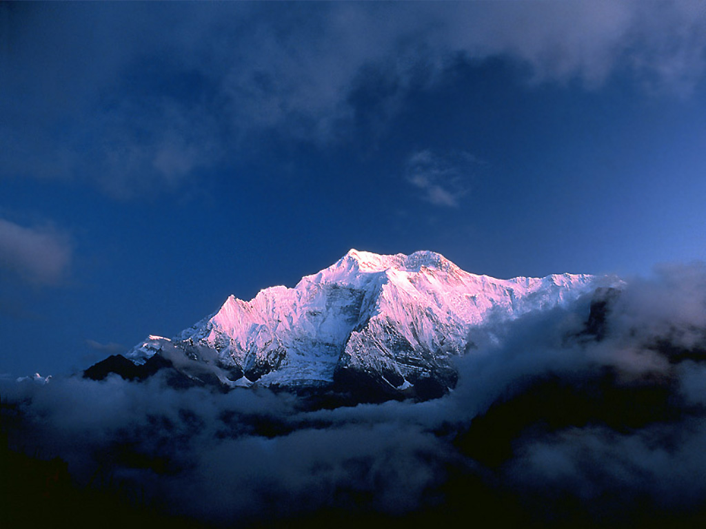 Аннапурна II, Непал