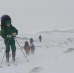 Трудные километры сквозь снежную пургу