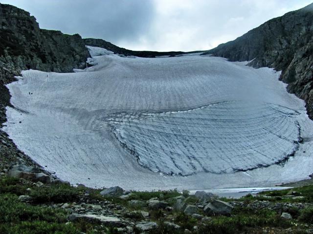 Ледник Караташский.Взгляд снизу.